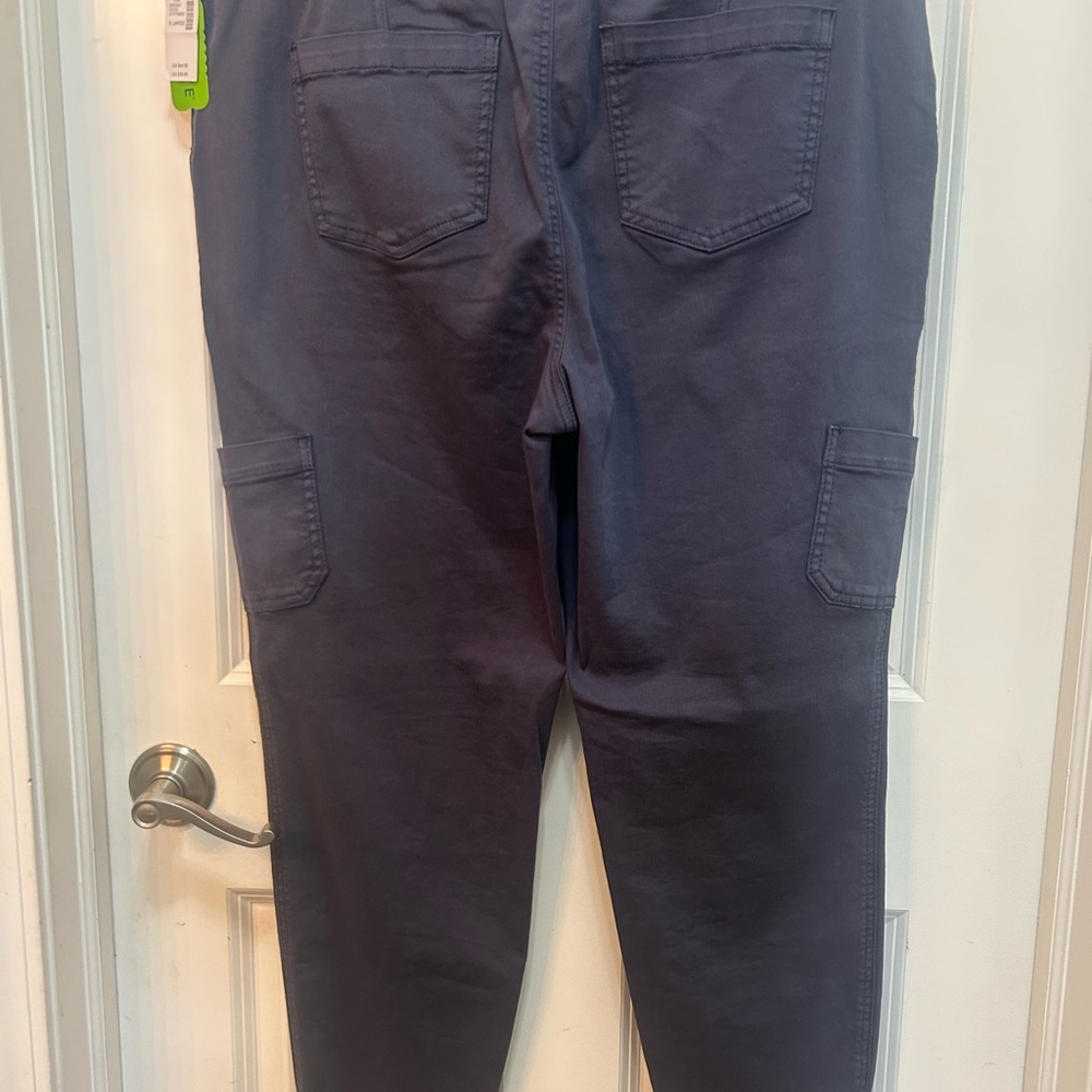 Maurices Blue XL Weekender Cargo Pants with Matching XXL U-Line Scoop Neck Top - Picture 5 of 13
